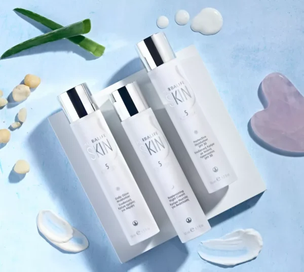 Herbalife SKIN Ενυδατική Κρέμα με Δείκτη Προστασίας SPF 30 - Image 2
